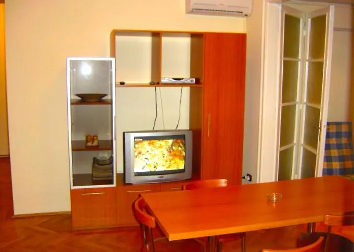 Sepcari Old بوخارست